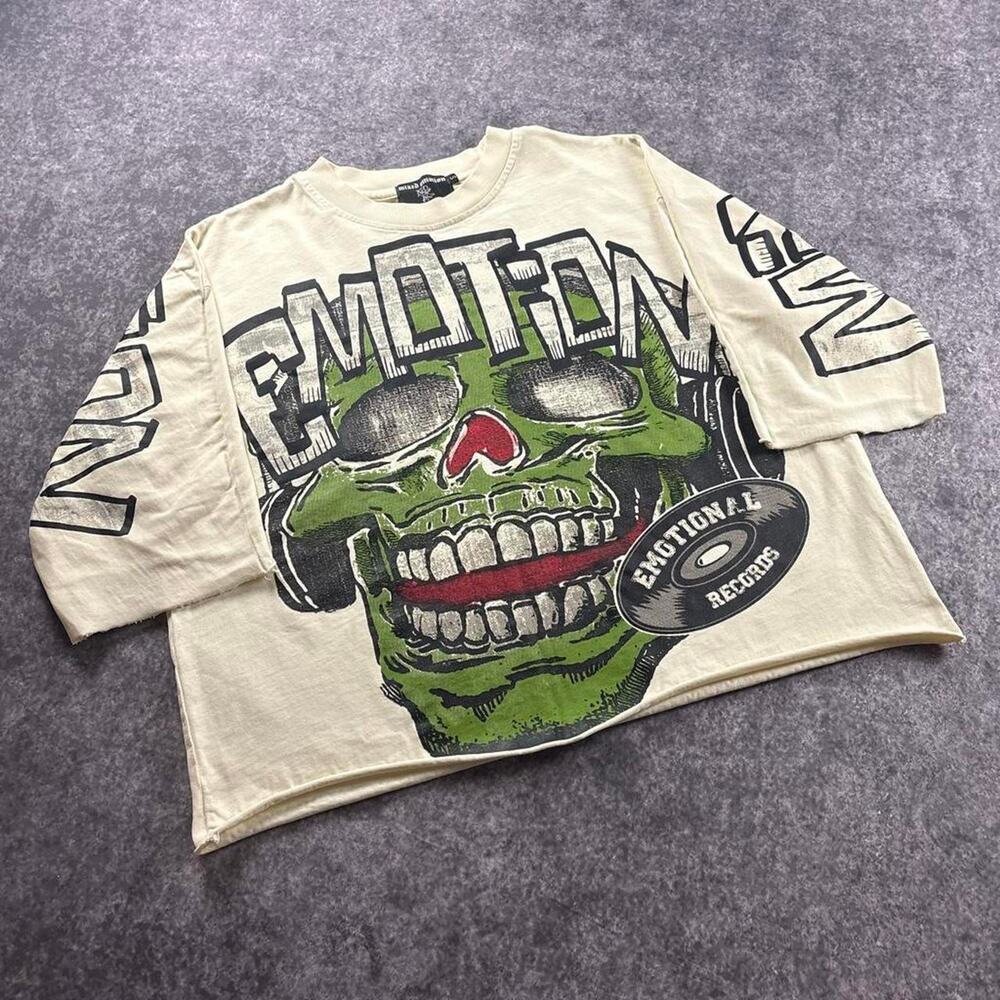 Mixed Emotion Skull Graphic T-Shirt Mens S Cream Boxy Crop Y2K Grunge Streetwear